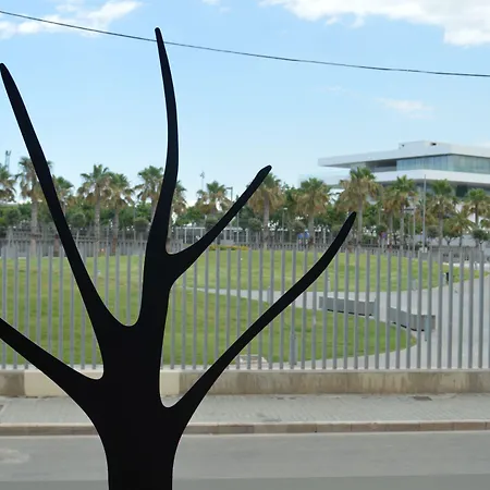 מלון Neptuno Playa & 4*