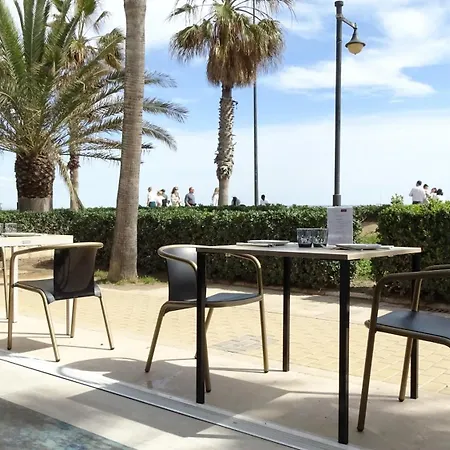 Neptuno Playa & 4* Valenza