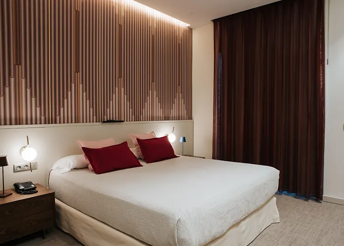 Hotel Neptuno Playa & Valencia