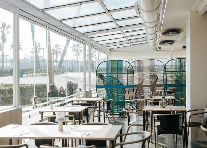 호텔 Neptuno Playa & 4*