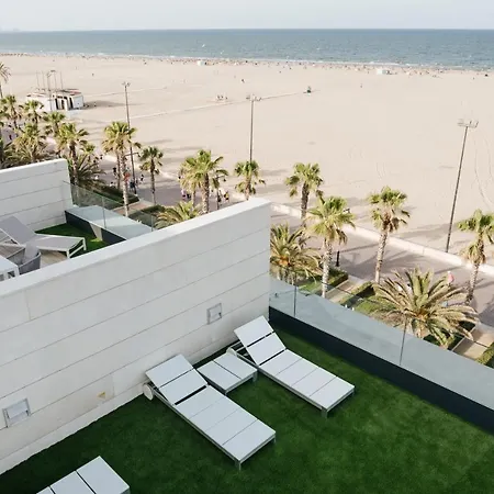 Hotel Neptuno Playa & 4*